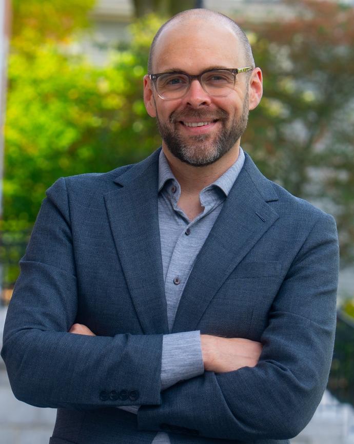 Photo of Andy Hall
